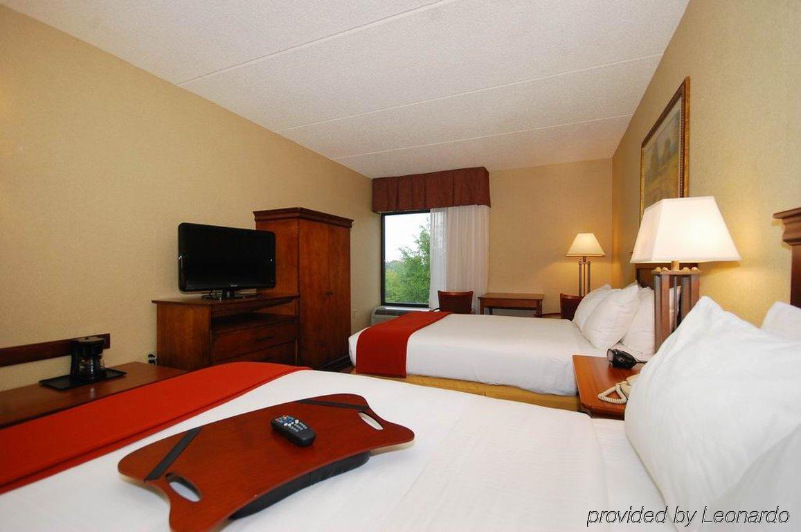Holiday Inn Express Forsyth By Ihg Værelse billede